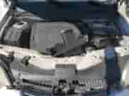 2008 Saturn VUE XE z VIN 3GSDL43N28S580397, wystawiony jako Copart lot #75596244 z przebiegiem 141 213 mil mil oraz Szkoda całkowita • Salvage title. Historia ofert i sprzedaży dostępna na DreamBid. Obrazek 11.