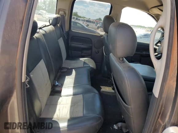 2004 Dodge 1500 SLT z VIN 1D7HU18N94S617958, wystawiony jako Copart lot #69519224 z przebiegiem 270 283 mil mil oraz Szkoda całkowita • Salvage title. Historia ofert i sprzedaży dostępna na DreamBid. Obrazek 10.