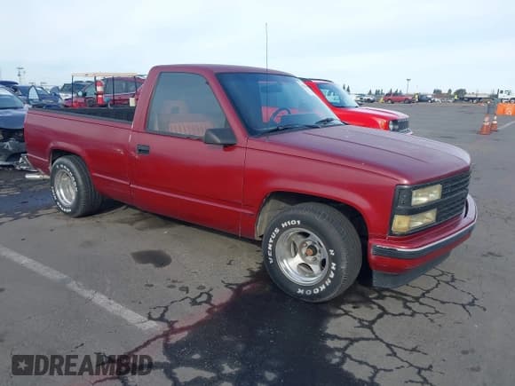✅ 1992 Chevrolet Silverado 1500 • VIN: 1GCDC14Z4NZ150686 • Lot: 43680100. Listed on IAAI with 249,393 mi. Free auction sales archive from the USA and detailed vehicle history report at DreamBid. Image 1.