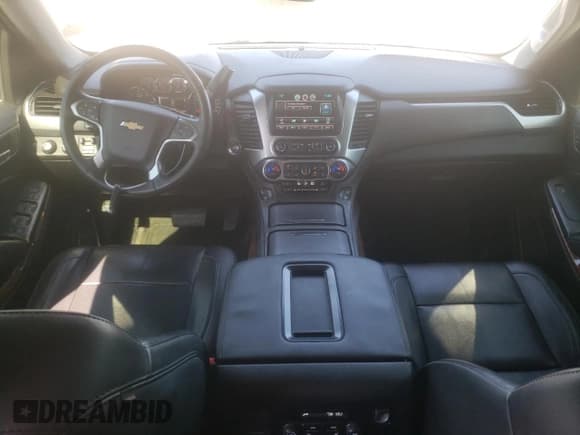 ✅ 2015 Chevrolet Suburban LTZ • VIN: 1GNSKKKC7FR237523 • Lot: 74702864. Wystawiony na Copart z przebiegiem 131 760 mil. Bezpłatny archiwum sprzedaży aukcyjnych z USA i szczegółowy raport historii pojazdu na DreamBid. Zdjęcie 8.