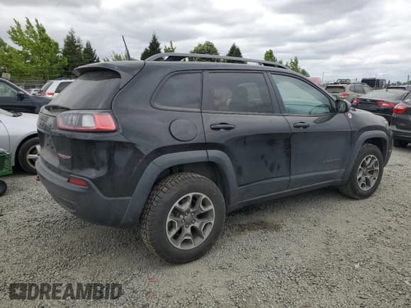 ✅ 2020 Jeep Cherokee Trailhawk Elite • VIN: 1C4PJMBX7LD517547 • Lot: 60236935. Listed on Copart with 64,464 mi. Free auction sales archive from the USA and detailed vehicle history report at DreamBid. Image 3.