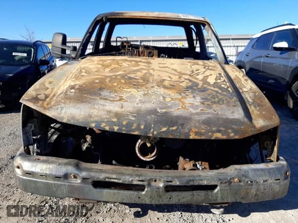 ✅ 2006 Chevrolet Silverado 2500HD LT3 • VIN: 1GCHK23G26F124181 • Лот: 88011935. Опубликован ранее на Copart с пробегом Не указан. Бесплатный доступ к архиву аукционных продаж из США и подробный отчёт об истории автомобиля на DreamBid. Изображение 5.