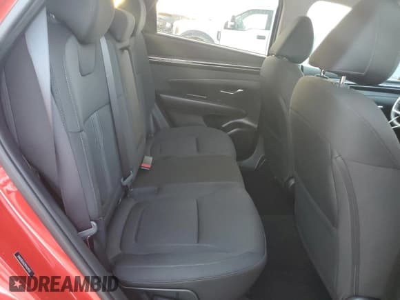 ✅ 2023 Hyundai Tucson SEL • VIN: 5NMJB3AE9PH219513 • Lot: 76952134. Wystawiony na Copart z przebiegiem 12 649 mil. Bezpłatny archiwum sprzedaży aukcyjnych z USA i szczegółowy raport historii pojazdu na DreamBid. Zdjęcie 11.