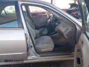 ✅ 1998 Honda Accord EX • VIN: 1HGCG5552WA158659 • Lot: 42937411. Listed on IAAI with 298,226 mi. Free auction sales archive from the USA and detailed vehicle history report at DreamBid. Image 5.