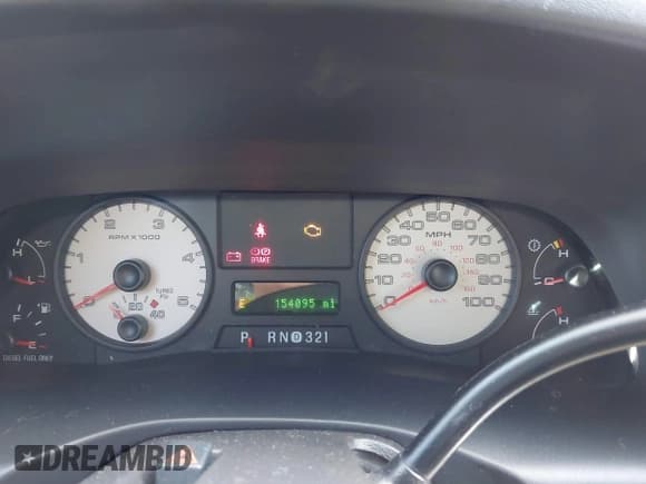 ✅ 2005 Ford F-250 XL • VIN: 1FTSW21P05EC31103 • Lot: 41966914. Listed on IAAI with 154,095 mi. Free auction sales archive from the USA and detailed vehicle history report at DreamBid. Image 7.