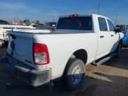 ✅ 2024 Ram 2500 Tradesman • VIN: 3C6UR5CL0RG277838 • Lot: 42789113. Wystawiony na IAAI z przebiegiem 27 201 mil. Bezpłatny archiwum sprzedaży aukcyjnych z USA i szczegółowy raport historii pojazdu na DreamBid. Zdjęcie 4.