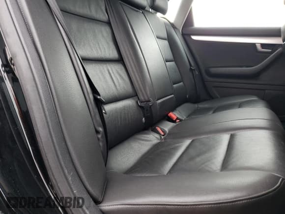 ✅ 2021 Hyundai Kona Limited • VIN: KM8K33AG9MU118555 • Лот: 43633154. Опубликован ранее на Copart с пробегом 31 083 миль. Бесплатный доступ к архиву аукционных продаж из США и подробный отчёт об истории автомобиля на DreamBid. Изображение 10.