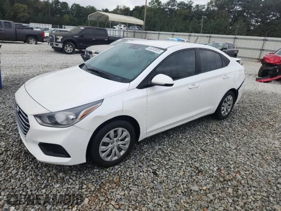 ✅ 2022 Hyundai Accent SE • VIN: 3KPC24A69NE178778 • Lot: 85293835. Wystawiony na Copart z przebiegiem 32 072 mil. Bezpłatny archiwum sprzedaży aukcyjnych z USA i szczegółowy raport historii pojazdu na DreamBid. Zdjęcie 1.