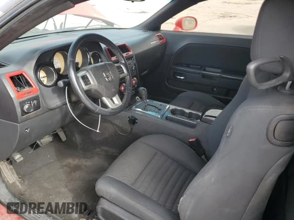 ✅ 2011 Dodge Challenger • VIN: 2B3CJ4DG1BH603029 • Lot: 41796705. Wystawiony na Copart z przebiegiem 157 003 mil. Bezpłatny archiwum sprzedaży aukcyjnych z USA i szczegółowy raport historii pojazdu na DreamBid. Zdjęcie 8.