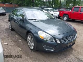 ✅ 2013 Volvo S60 T6 R-Design Platinum • VIN: YV1902FH7D2203214 • Lot: 42994367. Listed on IAAI with 147,429 mi. Free auction sales archive from the USA and detailed vehicle history report at DreamBid. Image 1.