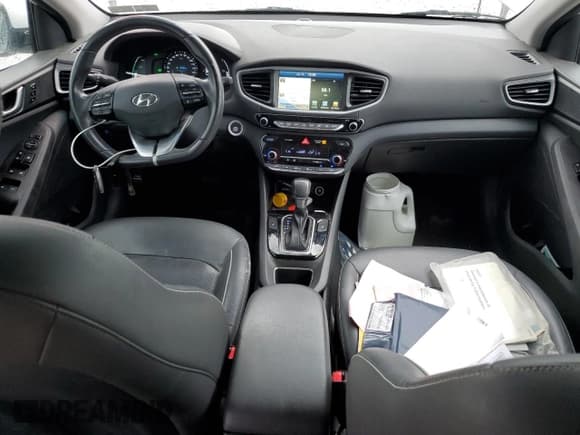 ✅ 2017 Hyundai Ioniq Limited • VIN: KMHC05LC2HU031976 • Lot: 64939925. Listed on Copart with 170,473 mi. Free auction sales archive from the USA and detailed vehicle history report at DreamBid. Image 8.