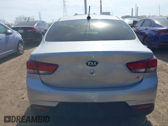 ✅ 2018 Kia Rio LX • VIN: 3KPA24AB7JE050456 • Лот: 41791561. Опубликован ранее на IAAI с пробегом 128 152 миль. Бесплатный доступ к архиву аукционных продаж из США и подробный отчёт об истории автомобиля на DreamBid. Изображение 16.