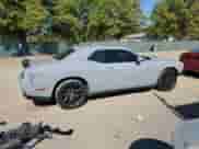 2020 Dodge Challenger SXT z VIN 2C3CDZAG7LH211072, wystawiony jako Copart lot #85314475 z przebiegiem 72 775 mil mil oraz Szkoda całkowita • Salvage title. Historia ofert i sprzedaży dostępna na DreamBid. Obrazek 3.