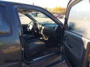 ✅ 2009 Chevrolet Colorado 2LT • VIN: 1GCDS13E098138628 • Lot: 43527059. Listed on IAAI with 195,663 mi. Free auction sales archive from the USA and detailed vehicle history report at DreamBid. Image 5.