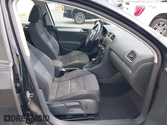 ✅ 2012 Volkswagen Golf TDI • VIN: WVWDM7AJ2CW334537 • Lot: 41836985. Listed on IAAI with 115,640 mi. Free auction sales archive from the USA and detailed vehicle history report at DreamBid. Image 5.