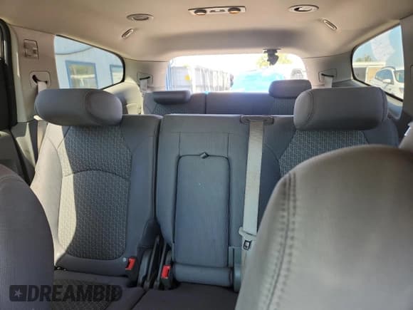 ✅ 2021 Chevrolet Traverse 1LT • VIN: 1GNKRGED9BJ102954 • Lot: 83990975. Listed on Copart with 196,552 mi. Free auction sales archive from the USA and detailed vehicle history report at DreamBid. Image 10.