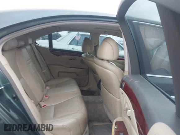 ✅ 2007 Lexus LS 460 • VIN: JTHBL46F375034710 • Lot: 43390521. Listed on IAAI with 222,929 mi. Free auction sales archive from the USA and detailed vehicle history report at DreamBid. Image 8.