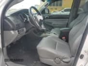 ✅ 2013 Toyota Tacoma • VIN: 3TMLU4EN9DM115034 • Lot: 56173215. Listed on Copart with 278,254 mi. Free auction sales archive from the USA and detailed vehicle history report at DreamBid. Image 7.