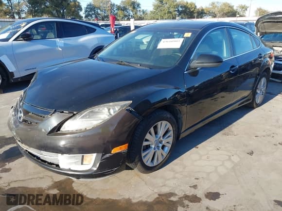 ✅ 2010 Mazda 6 i Touring • VIN: 1YVHZ8CH2A5M07261 • Lot: 43610903. Wystawiony na IAAI z przebiegiem 116 823 mil. Bezpłatny archiwum sprzedaży aukcyjnych z USA i szczegółowy raport historii pojazdu na DreamBid. Zdjęcie 2.