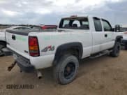 ✅ 2005 GMC Sierra 2500HD SLT • VIN: 1GTHK29U45E197621 • Лот: 82282655. Опубликован ранее на Copart с пробегом 153 181 миль. Бесплатный доступ к архиву аукционных продаж из США и подробный отчёт об истории автомобиля на DreamBid. Изображение 3.