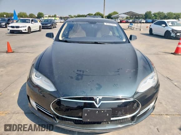✅ 2012 Tesla Model S Performance • VIN: 5YJSA1DP6CFP02381 • Lot: 81401995. Listed on Copart with 201,840 mi. Free auction sales archive from the USA and detailed vehicle history report at DreamBid. Image 5.