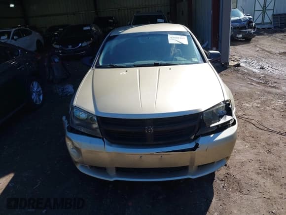 ✅ 2010 Dodge Avenger SXT • VIN: 1B3CC4FB7AN236283 • Лот: 43448189. Опубликован ранее на IAAI с пробегом 248 422 миль. Бесплатный доступ к архиву аукционных продаж из США и подробный отчёт об истории автомобиля на DreamBid. Изображение 12.