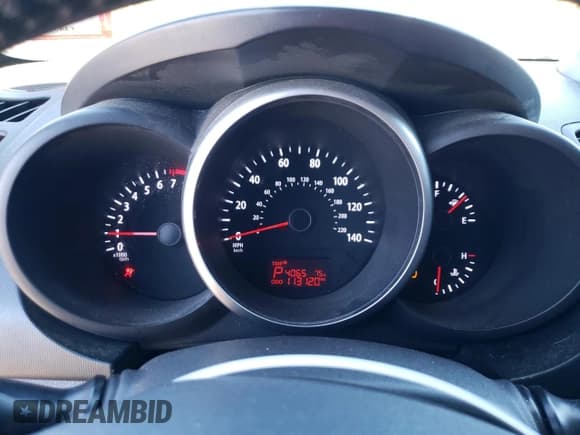 ✅ 2012 Kia Soul + • VIN: KNDJT2A62C7401975 • Lot: 70042685. Wystawiony na Copart z przebiegiem 113 120 mil. Bezpłatny archiwum sprzedaży aukcyjnych z USA i szczegółowy raport historii pojazdu na DreamBid. Zdjęcie 9.