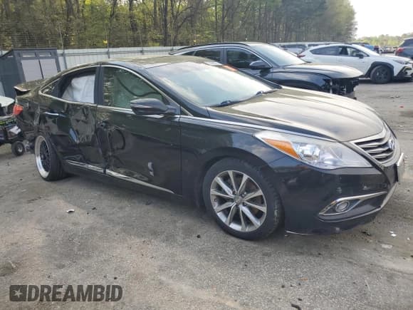 ✅ 2015 Hyundai Azera • VIN: KMHFG4JG5FA453229 • Лот: 51498275. Опубликован ранее на Copart с пробегом Не указан. Бесплатный доступ к архиву аукционных продаж из США и подробный отчёт об истории автомобиля на DreamBid. Изображение 4.