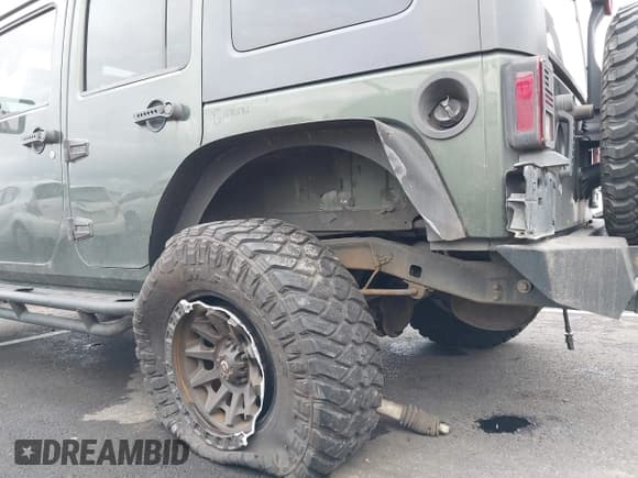 ✅ 2008 Jeep Wrangler Unlimited Rubicon • VIN: 1J8GA69168L591089 • Lot: 41487746. Listed on IAAI with 161,916 mi. Free auction sales archive from the USA and detailed vehicle history report at DreamBid. Image 6.