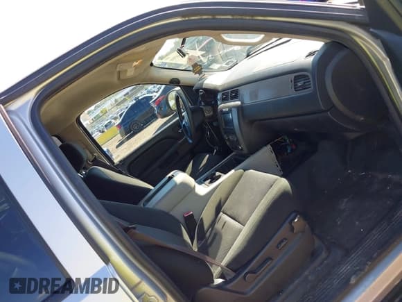 ✅ 2014 Chevrolet Tahoe Commercial • VIN: 1GNLC2E09ER207067 • Lot: 43268966. Listed on IAAI with 227,117 mi. Free auction sales archive from the USA and detailed vehicle history report at DreamBid. Image 5.