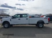 ✅ 2019 Ford F-250 XL • VIN: 1FT7W2B60KEF78955 • Lot: 41851147. Listed on IAAI with 205,275 mi. Free auction sales archive from the USA and detailed vehicle history report at DreamBid. Image 14.