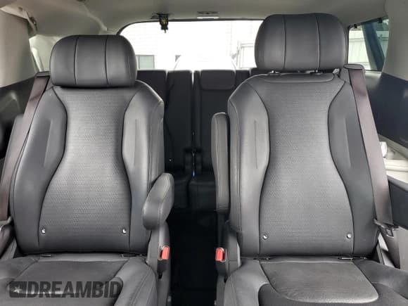 ✅ 2024 Kia Carnival SX • VIN: KNDNE5H34R6302369 • Lot: 86665215. Listed on Copart with 36,419 mi. Free auction sales archive from the USA and detailed vehicle history report at DreamBid. Image 10.