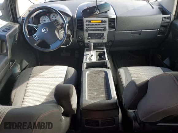 ✅ 2011 Nissan Titan Pro-4X • VIN: 1N6BA0EC4BN318053 • Лот: 61825245. Опубликован ранее на Copart с пробегом 153 557 миль. Бесплатный доступ к архиву аукционных продаж из США и подробный отчёт об истории автомобиля на DreamBid. Изображение 8.