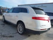 ✅ 2019 Lincoln MKT Reserve • VIN: 2LMHJ5AT8KBL02448 • Лот: 41217332. Опубликован ранее на IAAI с пробегом 59 060 миль. Бесплатный доступ к архиву аукционных продаж из США и подробный отчёт об истории автомобиля на DreamBid. Изображение 3.