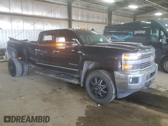 2019 Chevrolet Silverado 3500HD LTZ с VIN 1GC4KXEYXKF162494, выставлен на аукционе Copart как лот 69509444 с пробегом 109 978 миль миль и Списание • Salvage title. История ставок и продаж доступна на DreamBid. Изображение 4.