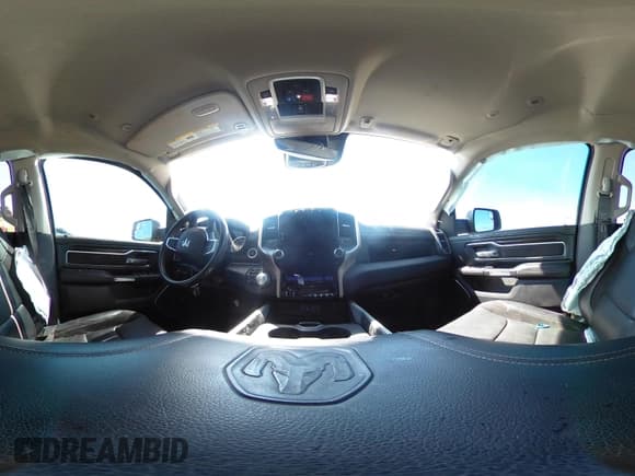 ✅ 2022 Ram 1500 Laramie • VIN: 1C6SRFJT9NN235749 • Lot: 43138888. Wystawiony na IAAI z przebiegiem 52 196 mil. Bezpłatny archiwum sprzedaży aukcyjnych z USA i szczegółowy raport historii pojazdu na DreamBid. Zdjęcie 18.