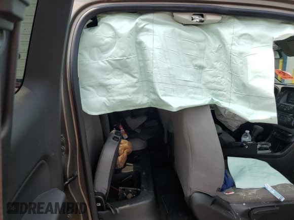 ✅ 2016 Chevrolet Colorado 2WD WT • VIN: 1GCHSBE35G1342091 • Лот: 59130195. Опубликован ранее на Copart с пробегом 97 335 миль. Бесплатный доступ к архиву аукционных продаж из США и подробный отчёт об истории автомобиля на DreamBid. Изображение 10.