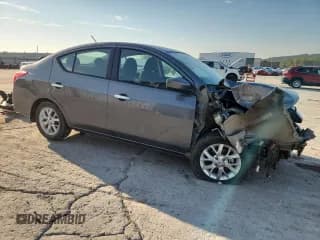 ✅ 2019 Nissan Versa SV • VIN: 3N1CN7AP5KL811921 • Lot: 81926965. Listed on Copart with 48,253 mi. Free auction sales archive from the USA and detailed vehicle history report at DreamBid. Image 4.