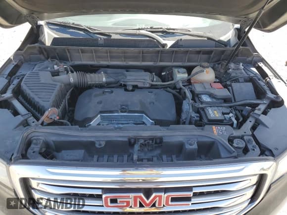 ✅ 2018 GMC Acadia SLT • VIN: 1GKKNMLA4JZ202962 • Lot: 52101595. Listed on Copart with 107,417 mi. Free auction sales archive from the USA and detailed vehicle history report at DreamBid. Image 13.