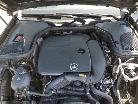 ✅ 2022 Mercedes-Benz E 350 • VIN: W1KZF8DB9NB025609 • Лот: 51871445. Опубликован ранее на Copart с пробегом 65 539 миль. Бесплатный доступ к архиву аукционных продаж из США и подробный отчёт об истории автомобиля на DreamBid. Изображение 11.