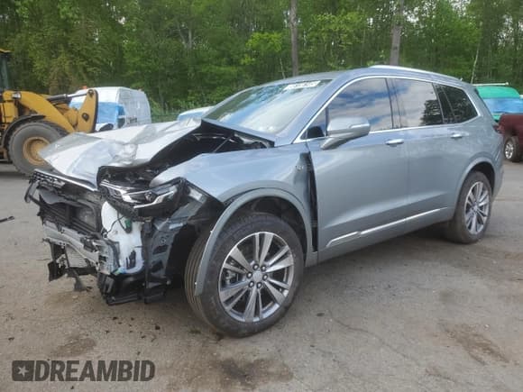 ✅ 2025 Cadillac XT6 AWD Premium Luxury • VIN: 1GYKPDRS8SZ118323 • Lot: 56156145. Listed on Copart with 12,406 mi. Free auction sales archive from the USA and detailed vehicle history report at DreamBid. Image 1.