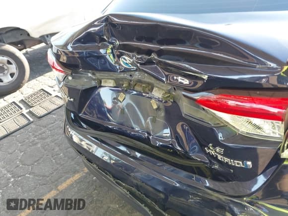 ✅ 2024 Toyota Corolla Hybrid LE • VIN: JTDBCMFE9RJ019440 • Lot: 43183220. Listed on IAAI with 73,353 mi. Free auction sales archive from the USA and detailed vehicle history report at DreamBid. Image 6.