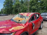 ✅ 2019 Volvo XC40 Momentum • VIN: YV4162XZ6K2011690 • Lot: 42657205. Listed on IAAI with Not provided. Free auction sales archive from the USA and detailed vehicle history report at DreamBid. Image 6.