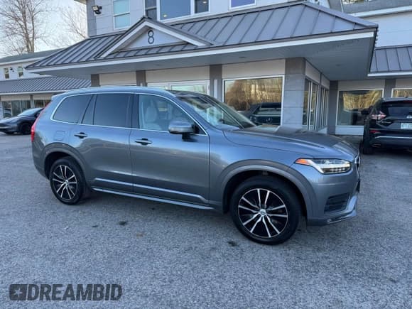 ✅ 2020 Volvo XC90 Momentum • VIN: YV4102PK9L1587026 • Лот: 93923095. Опубликован ранее на Copart с пробегом 158 886 миль. Бесплатный доступ к архиву аукционных продаж из США и подробный отчёт об истории автомобиля на DreamBid. Изображение 1.