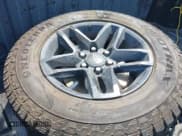 ✅ 2020 Chevrolet Silverado 1500 LT Trail Boss • VIN: 1GCPYFED8LZ341345 • Lot: 43087628. Wystawiony na IAAI z przebiegiem 98 441 mil. Bezpłatny archiwum sprzedaży aukcyjnych z USA i szczegółowy raport historii pojazdu na DreamBid. Zdjęcie 12.