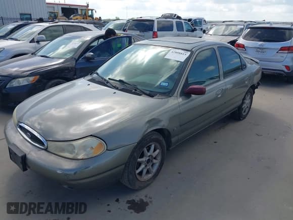 ✅ 1999 Ford Contour LX • VIN: 1FAFP66L9XK201636 • Лот: 42808815. Опубликован ранее на IAAI с пробегом 121 359 миль. Бесплатный доступ к архиву аукционных продаж из США и подробный отчёт об истории автомобиля на DreamBid. Изображение 2.
