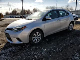 ✅ 2015 Toyota Corolla LE • VIN: 5YFBURHE1FP255403 • Лот: 92505575. Опубликован ранее на Copart с пробегом 145 072 миль. Бесплатный доступ к архиву аукционных продаж из США и подробный отчёт об истории автомобиля на DreamBid. Изображение 1.