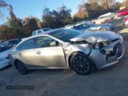 ✅ 2016 Toyota Avalon XLE Plus • VIN: 4T1BK1EB7GU221595 • Лот: 43641452. Опубликован ранее на IAAI с пробегом 71 110 миль. Бесплатный доступ к архиву аукционных продаж из США и подробный отчёт об истории автомобиля на DreamBid. Изображение 13.