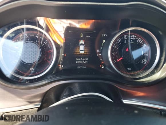 ✅ 2016 Dodge Challenger R/T Scat Pack • VIN: 2C3CDZFJ9GH305450 • Lot: 87227555. Wystawiony na Copart z przebiegiem 268 994 mil. Bezpłatny archiwum sprzedaży aukcyjnych z USA i szczegółowy raport historii pojazdu na DreamBid. Zdjęcie 9.