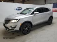 ✅ 2017 Lincoln MKC Reserve • VIN: 5LMCJ3D96HUL08582 • Lot: 91437125. Listed on Copart with 105,786 mi. Free auction sales archive from the USA and detailed vehicle history report at DreamBid. Image 1.